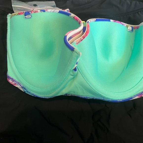 Shade and Shore Blue Floral Strapless Bikini Top with Molded Cups Size 36D - Picture 8 of 8